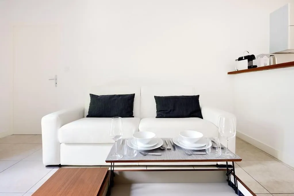 דירה אקס-אן-פרובאנס La Rotonde - Magnifique Appartement Climatise Avec Parking צרפת